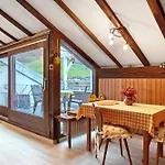 Haus Palais Апартаменты *